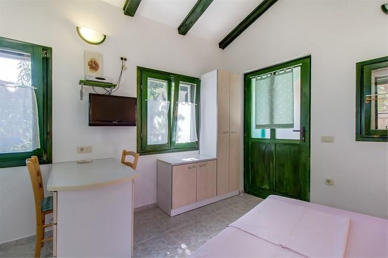Apartment Julia Veli Losinj Ngoại thất bức ảnh
